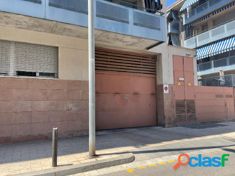 Venta de Plaza de Parquing en C/ Estribord