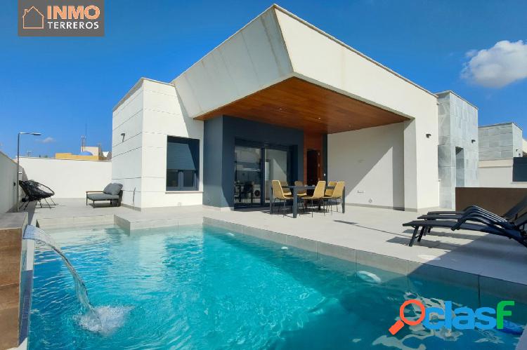 Villa alquiler 3 dormitorios con piscina privada