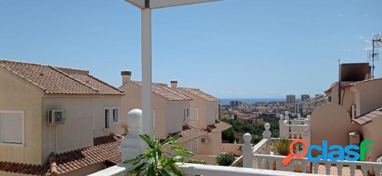 Villa espaciosa con vistas al mar, en Torre del Moro
