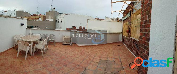 Ático 4 habitaciones + Terraza 40 m2 zona Clara del Rey con