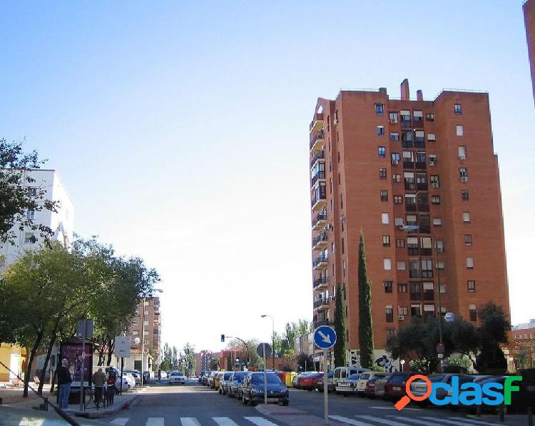 \xc2\xa1Fabuloso piso en Villaverde Alto, MADRID!