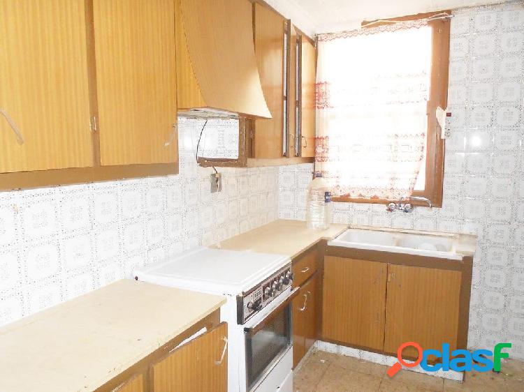 \xc2\xa1PISO PARA REFORMAR EN VENTA!