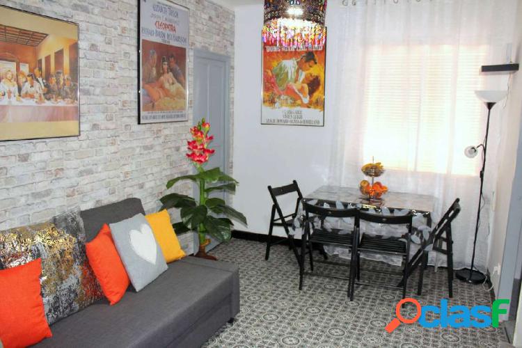 \xc3\x9anico apartamento de 3 dormitorios en alquiler cerca