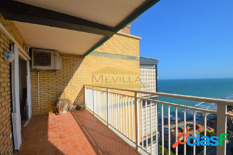 Apartamento con vistas al mar a la venta en Campoamor, Costa