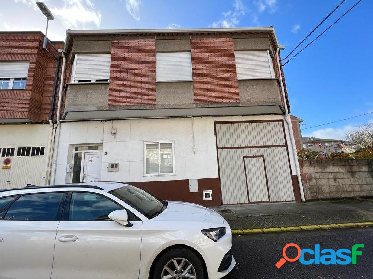 CASA CON TERRENO EN CUATROVIENTOS