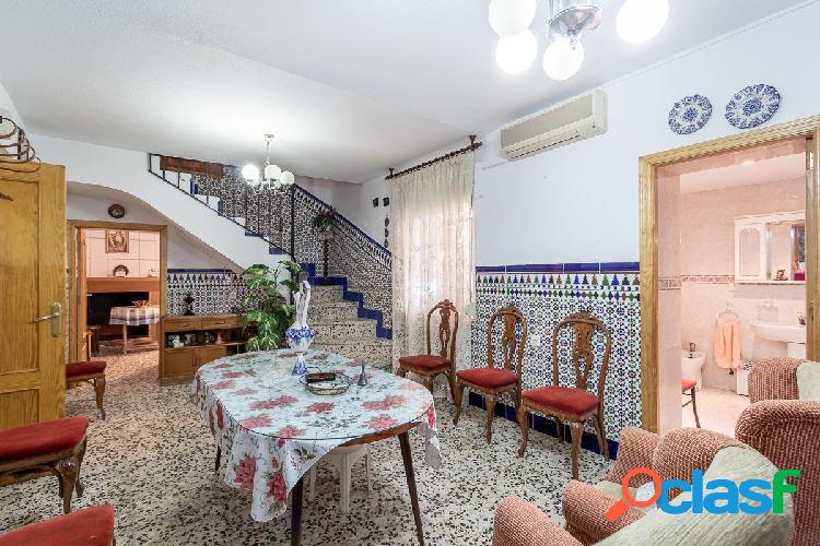 DOS CASAS AL PRECIO DE UNA EN OTURA