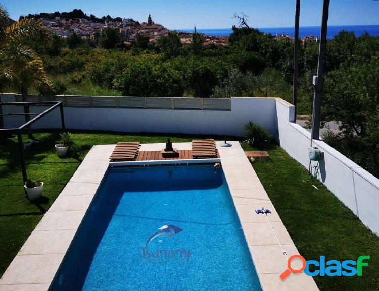 EN VENTA MODERNA VILLA EN FINESTRAT