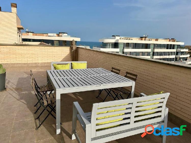 Espectacular Atico de lujo a escasos metros de la playa