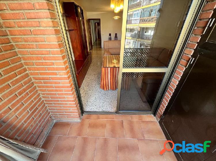 PISO EN LA ZONA DEL ARC\xc3\x81NGEL CON TERRAZA Y ASCENSOR