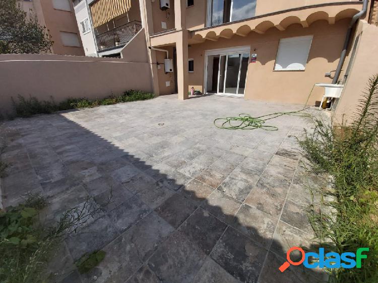 PISO PLANTA BAJA REFORMADO EN ALQUILER CON PATIO 50M2