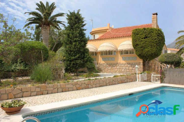 PRECIOSA VILLA EN VENTA EN ALFAZ DEL PI