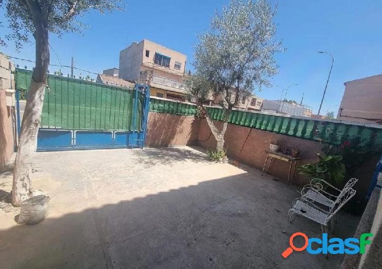 SE VENDE CASA EN CARRETERA ALCANTARILLA MURCIA