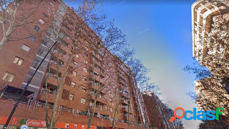 SE VENDE PISO EN EL ACTUR