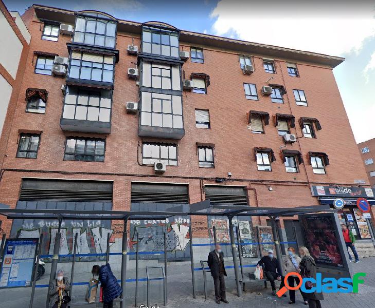 venta local comercial Carabanchel, zona Buena vista 9