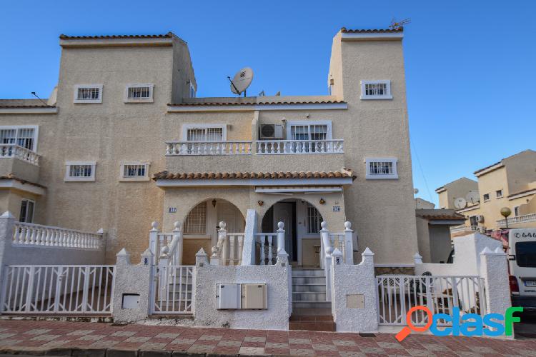 Casa Adosada en Gran Alacant (Urb: Monte y Mar Bajo) -
