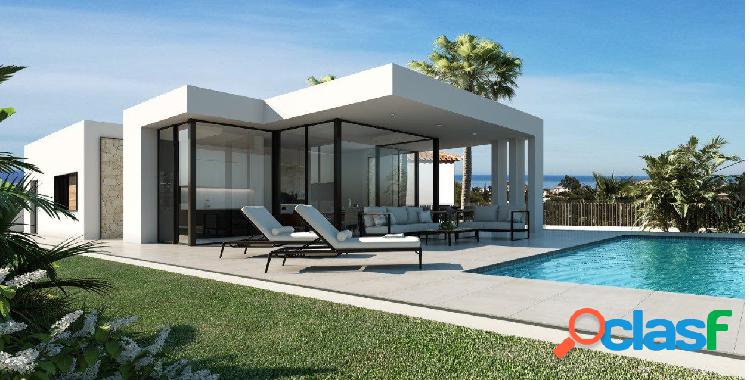 PRECIOSA VILLA DE OBRA NUEVA CON VISTAS AL MAR EN DENIA!