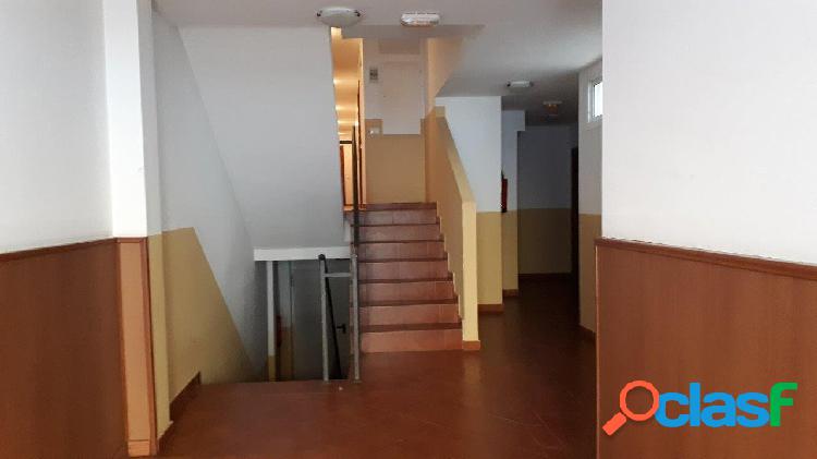 Piso con garaje en venta en el B\xc2\xba de Ofra de Santa