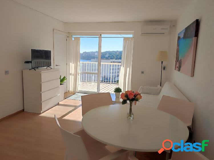 Precioso apartamento con vistas al mar