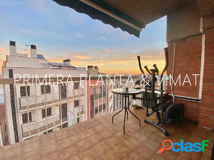 Reformado y con vistas !!