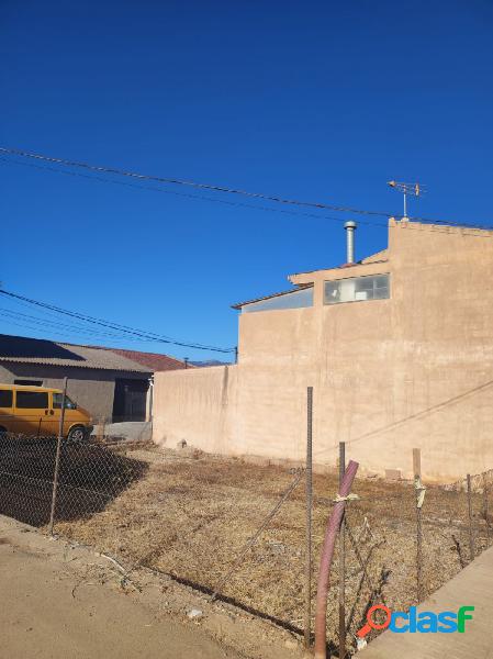 Solar urbano junto al ayuntamiento y colegio de Cozvijar