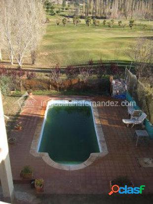 chalet con piscina