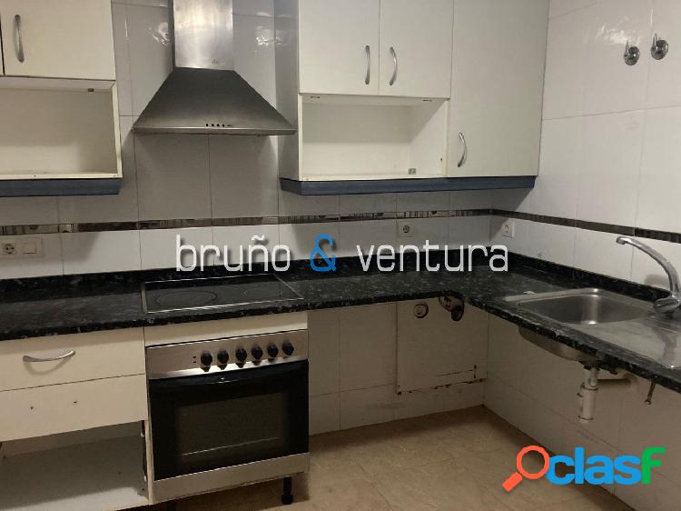 EN VENTA PLANTA BAJA EN VENDRELL