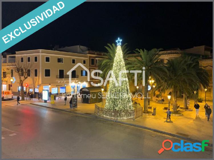 GRAN LOCAL COMERCIAL SITUADO EN UNA MAGNÍFICA PLAZA DEL