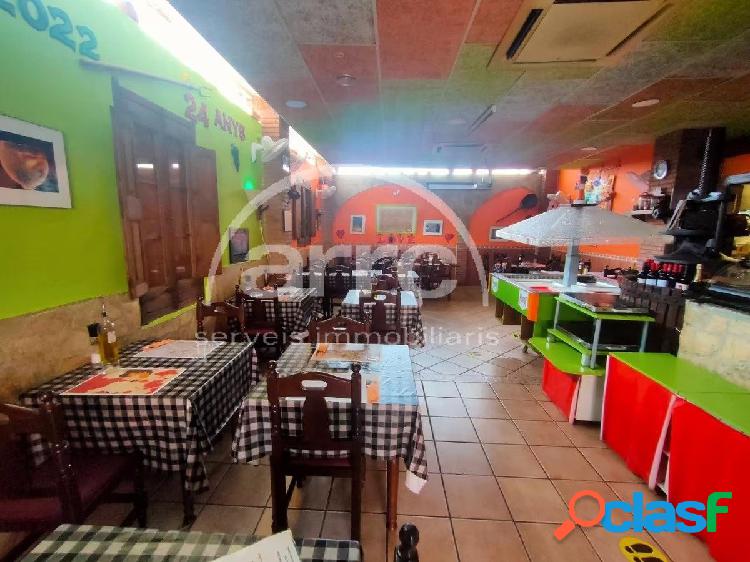 LOCAL CON MUCHAS POSIBILIDADES