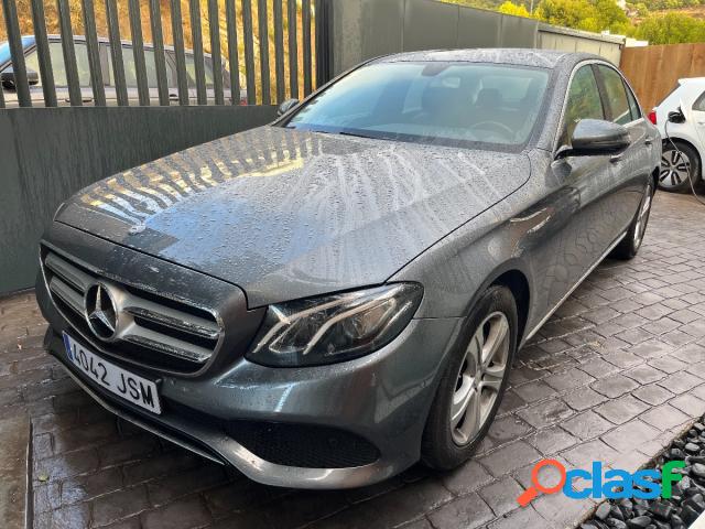 MERCEDES Clase E diÃÂ©sel en BenalmÃ¡dena (MÃ¡laga)