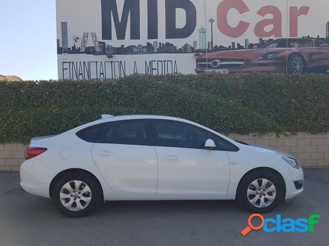 OPEL Astra diÃÂ©sel en TorrejÃ³n de Ardoz (Madrid)