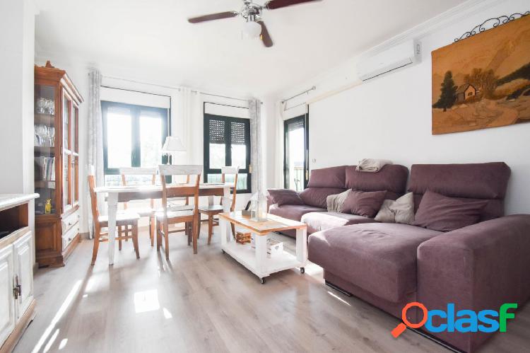 PISO EN RESIDENCIAL CON PISCINA COMUNITARIA