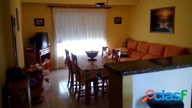Piso totalmente reformado, listo para entrar a vivir,