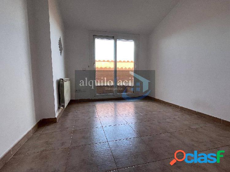 BONITO DUPLEX EN VENTA TONA