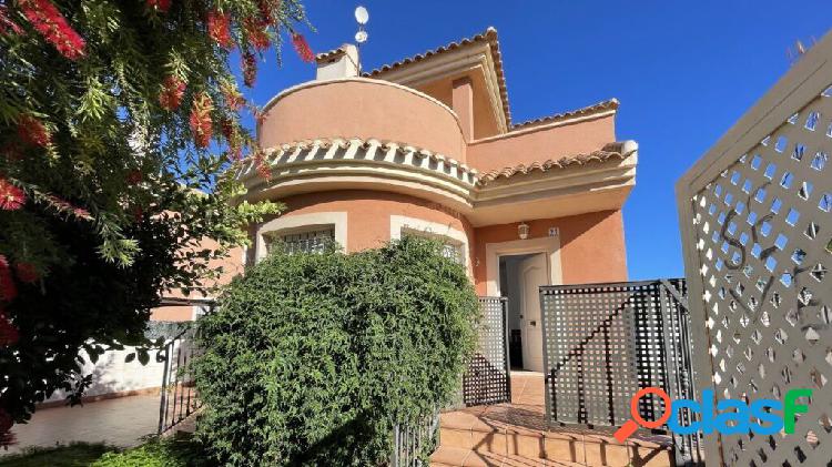 Casa-Chalet en Venta en Urrutias, Los Murcia