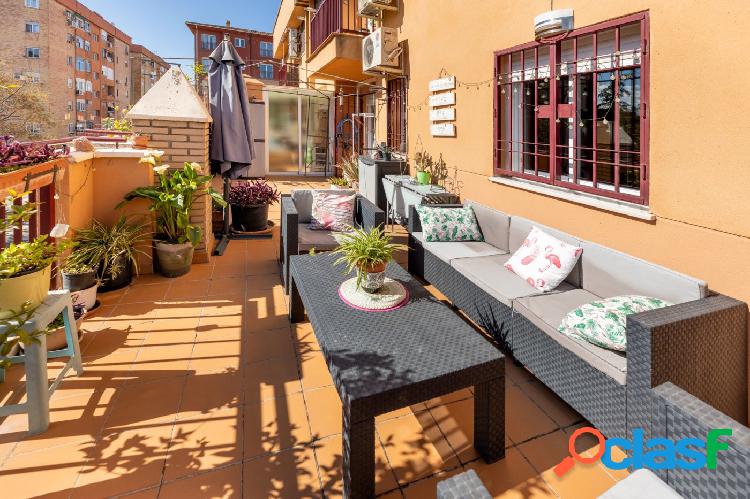 PISO CON TERRAZA Y DOS DORMITORIOS EN LA CHANA