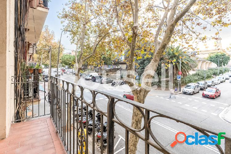 Piso en venta de 52 m² Calle de Lleida, 08004 Barcelona