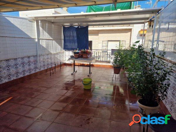 SE VENDE PISO EN SEVILLA