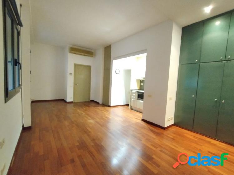 PISO DE 50 M2 EN PLAZA DE EMILI VENDRELL