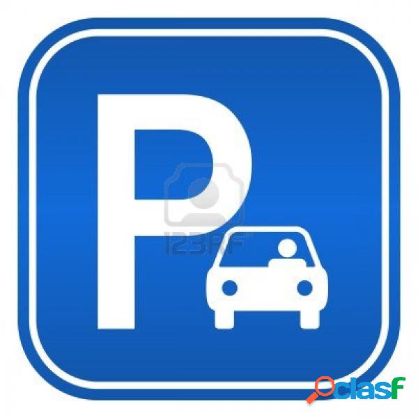 Parking en alquiler en Centre Vila