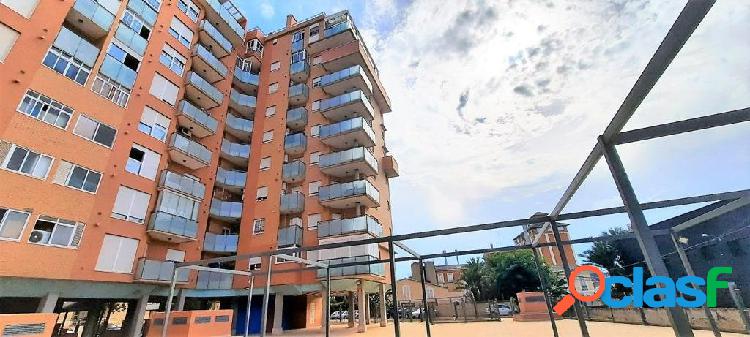 Se vende quinto piso en la zona de Carrefour de Cartagena