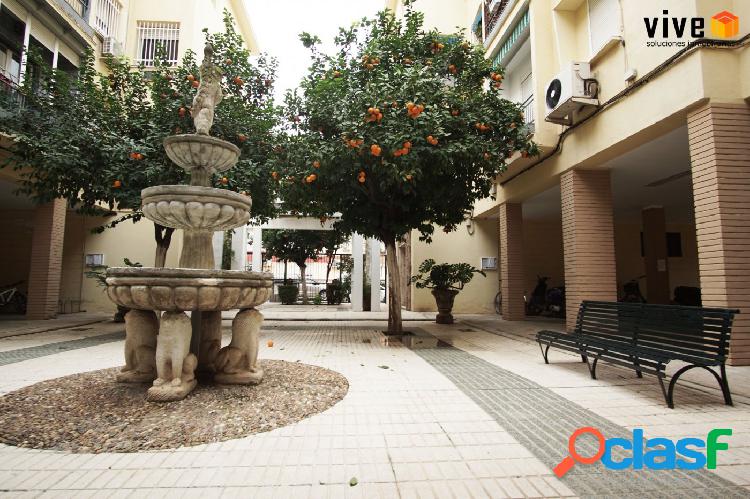 VIIENDA EN TRIANA MUY LUMINOSA