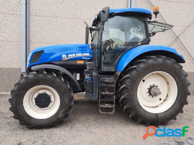 New holland t7.235