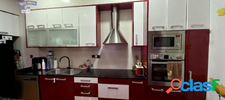 OPORTUNIDAD! BAJO DE 2 HABITACIONES CON PATIO EN MONTCADA I