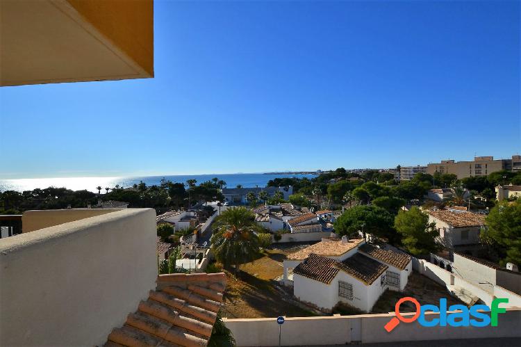 Apartamento de lujo de 3 dormitorios 2 ba\xc3\xb1os y 1 aseo