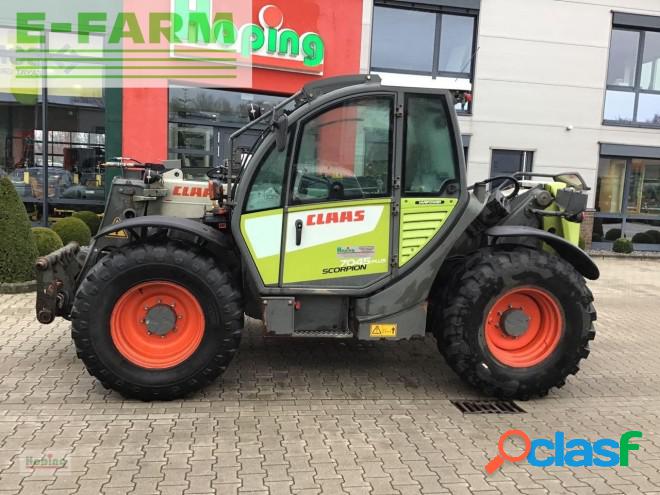 Claas 7045 plus