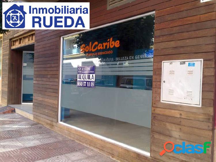 LOCAL 135 METROS, ZONA AV. JUAN CARLOS POR TAN SOLO 650