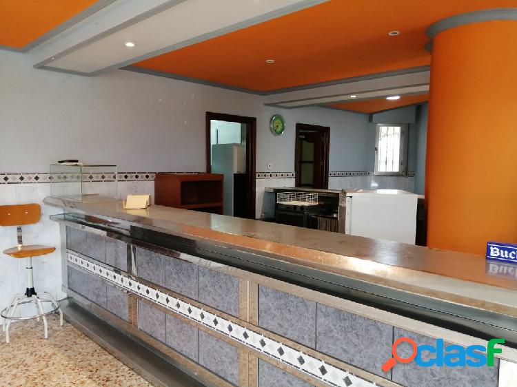 LOCAL EN VENTA IDEAL PARA MONTAR TU NEGOCIO O PARA CONVERTIR