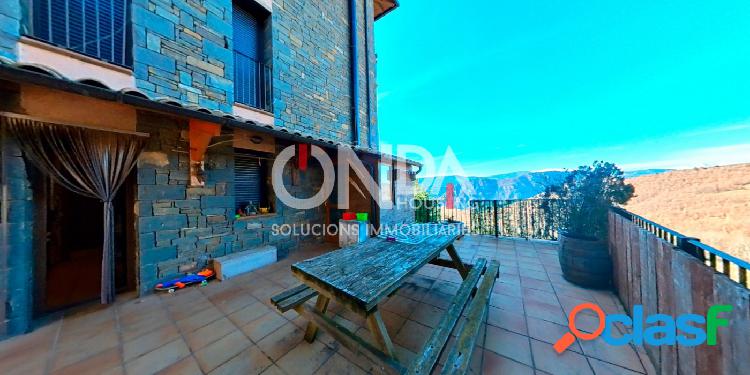 Magnifico apartamento con terraza en los Pirineos