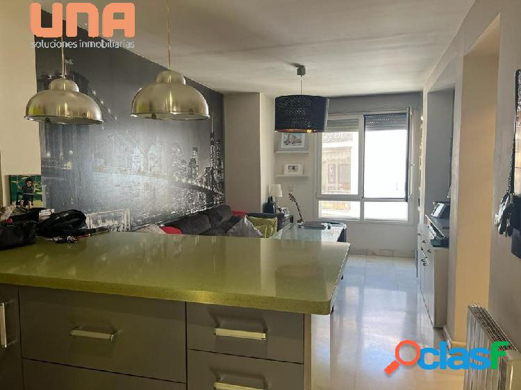 PISO EN PLENO CENTRO CON GARAJE OPCIONAL LISTO PARA ENTRAR A