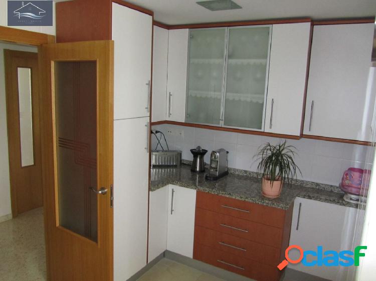 PISO EN VENTA EN ALICANTE - ZONA BENISAUDET -